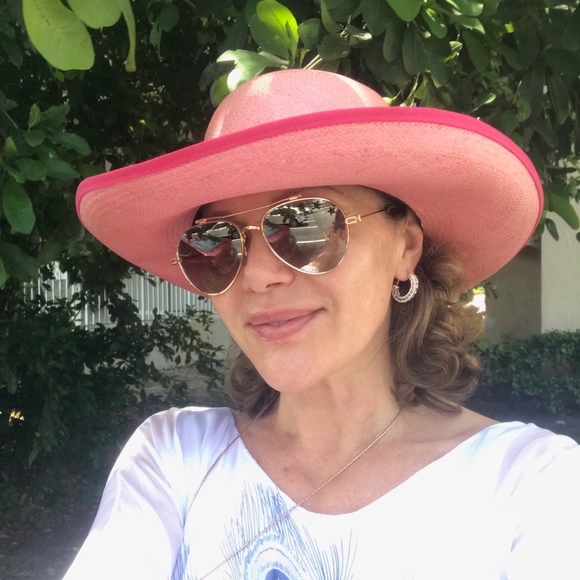 Welcome to my Closet ! - Picture 8 of 9